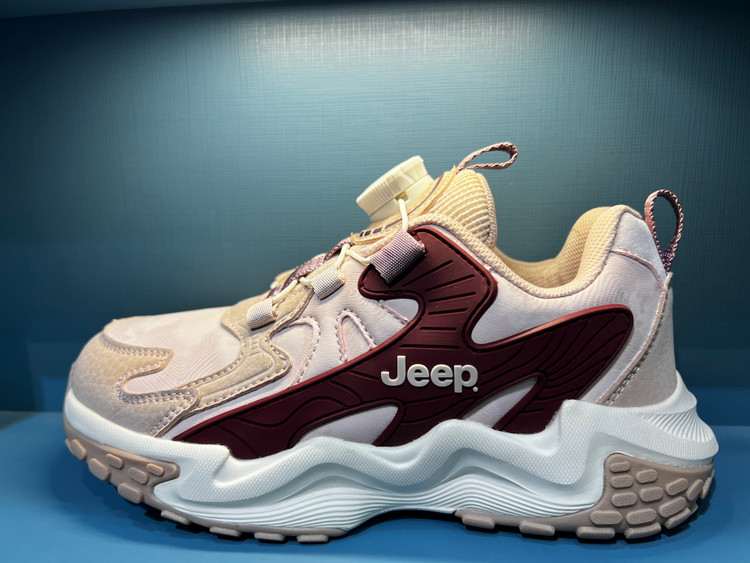 کتونی وارداتی بچگانه ضد اب زیره eva برند Jeep